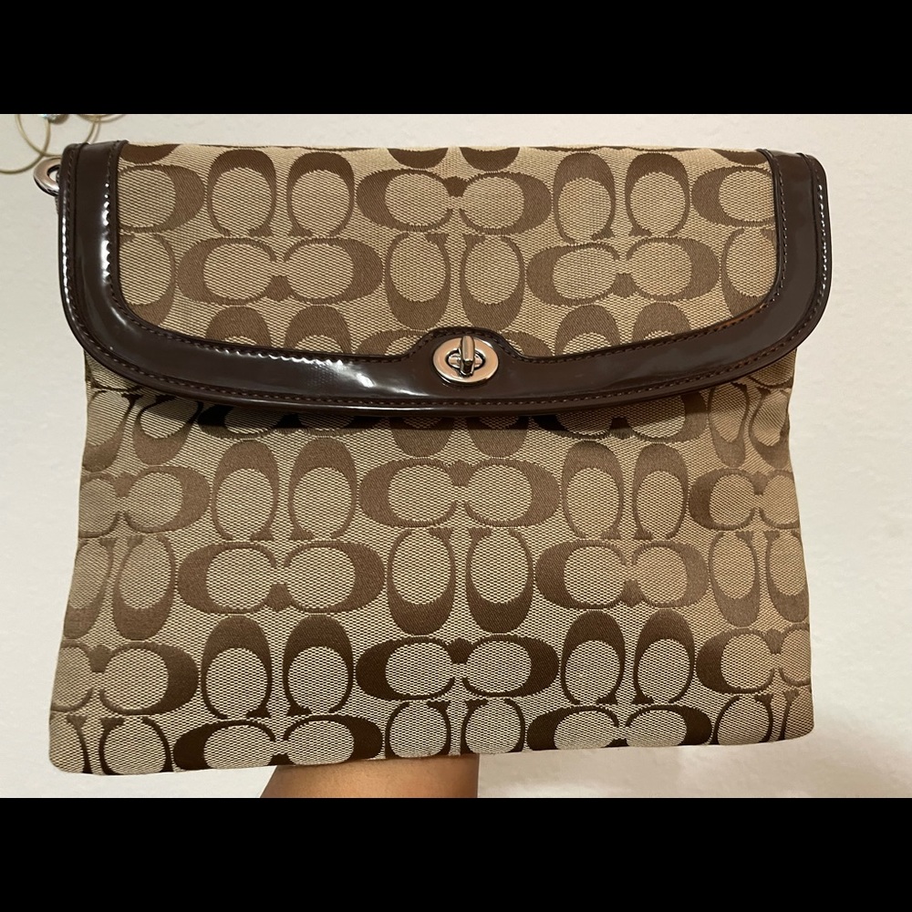 Like New! Coach iPad/Tablet Case